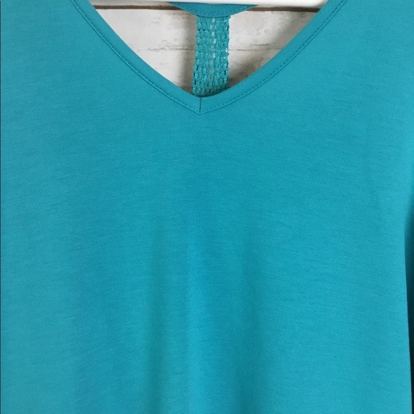 $ FIRM $ NWT Jessica Simpson Top - Picture 2 of 5